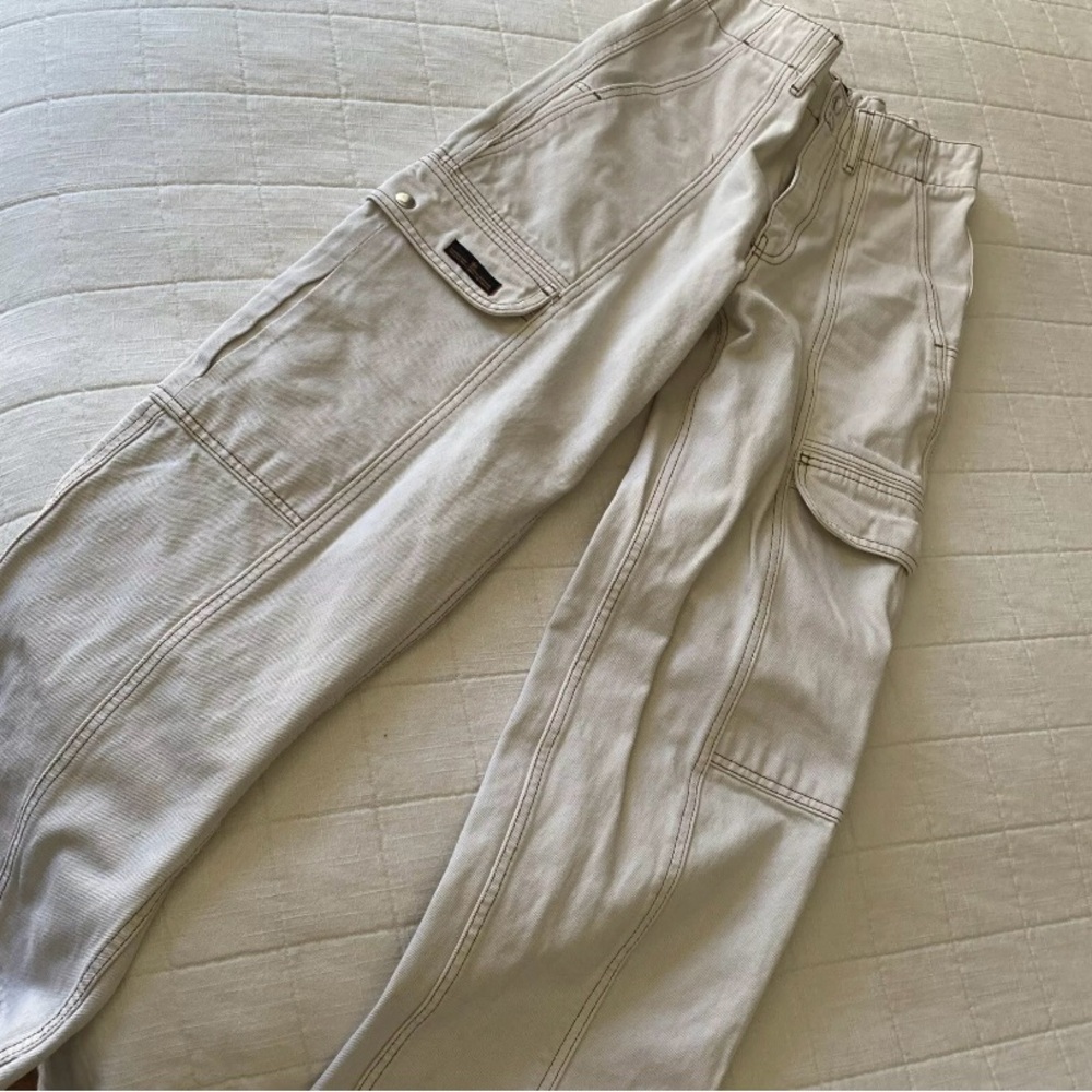 URBAN OUTFITTERS BDG Jeans Pants Women’s  Cargo Pockets Cream Size 25